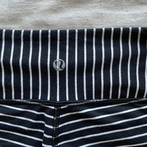 Lululemon 21” Wonder Unders (Luon)